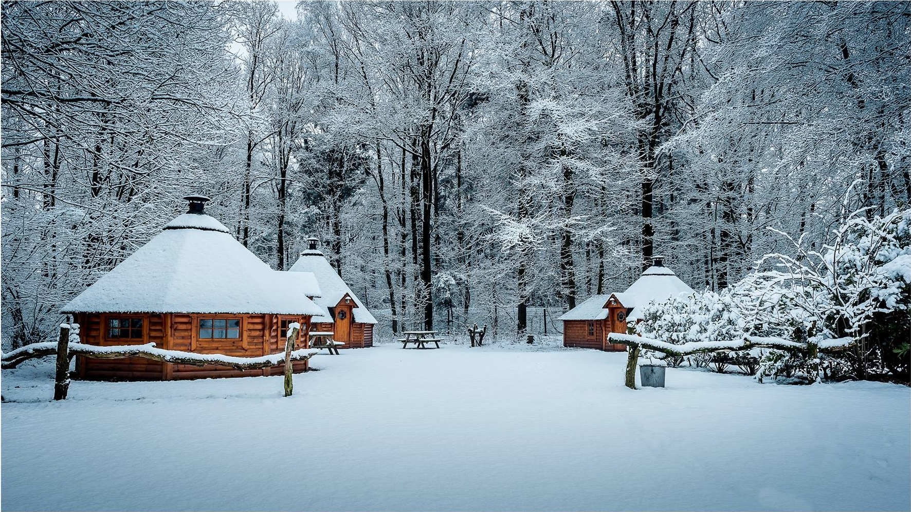 Finse Kota in de sneeuw